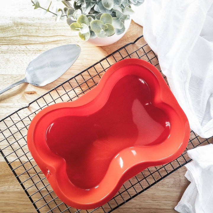 Dog Bone Shaped Silicone Cake Pan