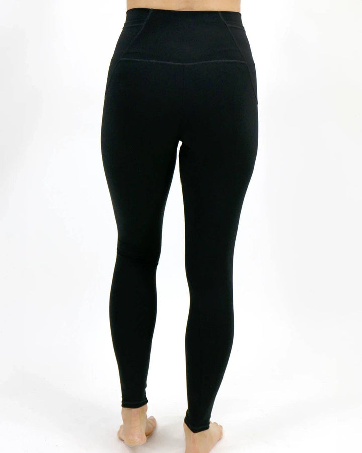 Soft-Stretch High Waisted Leggings in Black