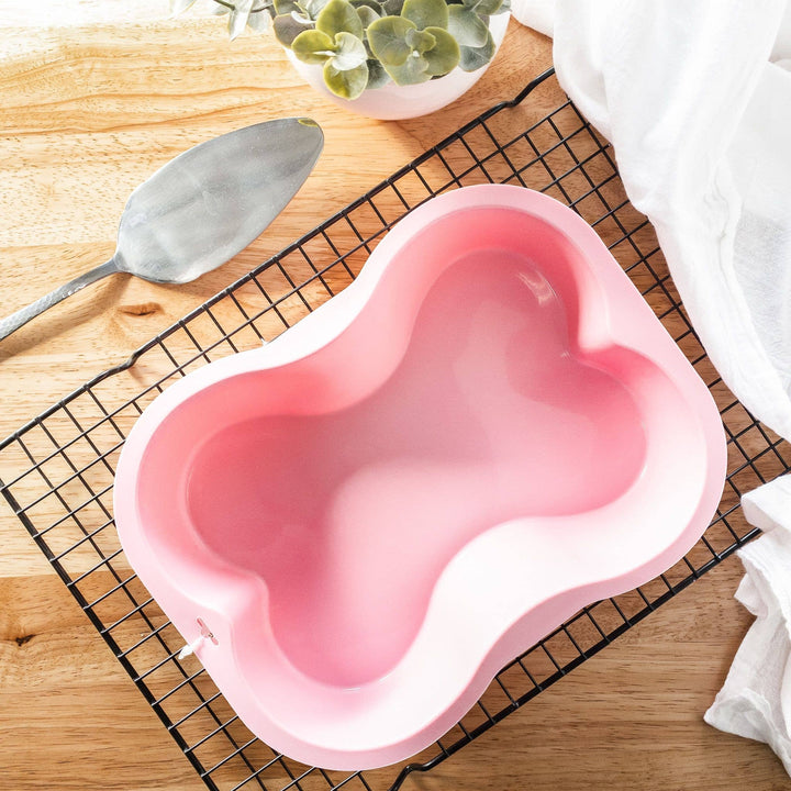 Dog Bone Shaped Silicone Cake Pan