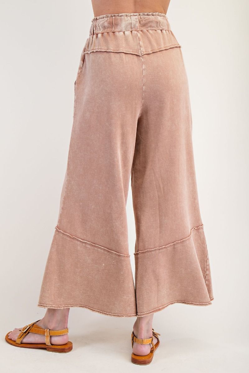 The Jessica Wide Leg Pant in Cuppucino