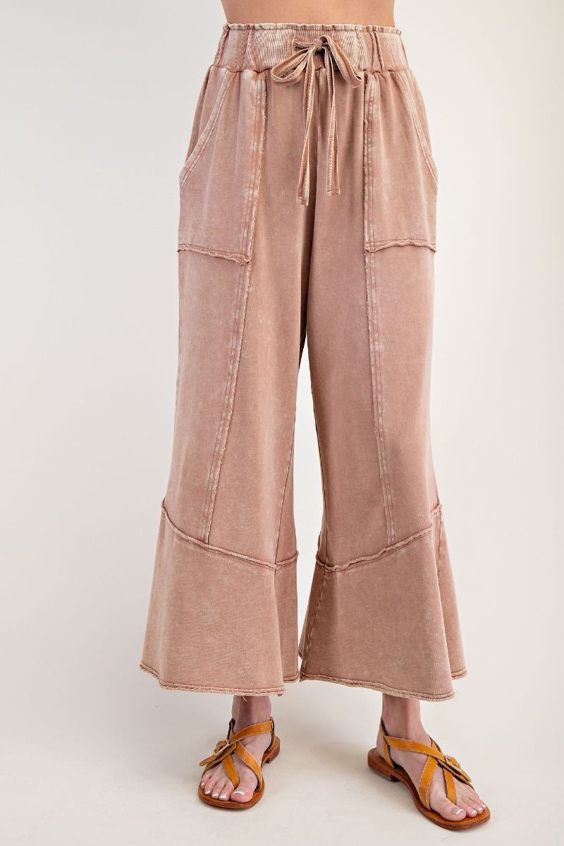 The Jessica Wide Leg Pant in Cuppucino