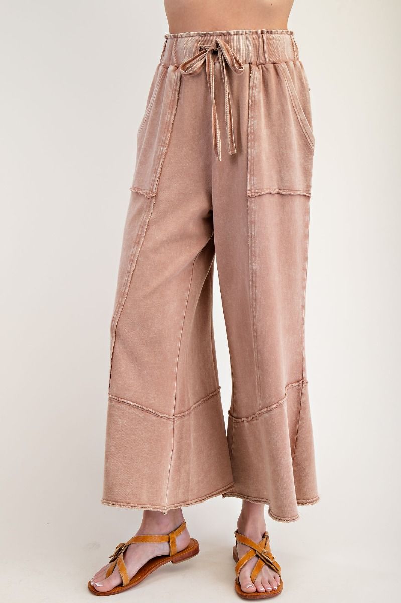 The Jessica Wide Leg Pant in Cuppucino